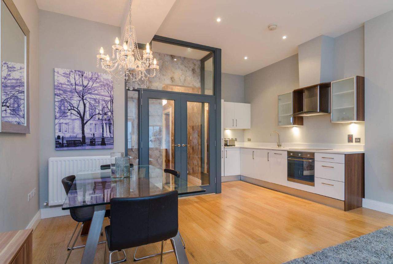 Apartment Fitzrovia Mansion In Belfast's Cathedral Quarter *
